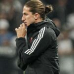 ¡Increíble! Flamengo juega un tiempo solo y sorprende al Corinthians