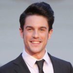 ¡Descubre todas las fotos de su chalet con jardín y piscina que desearás!