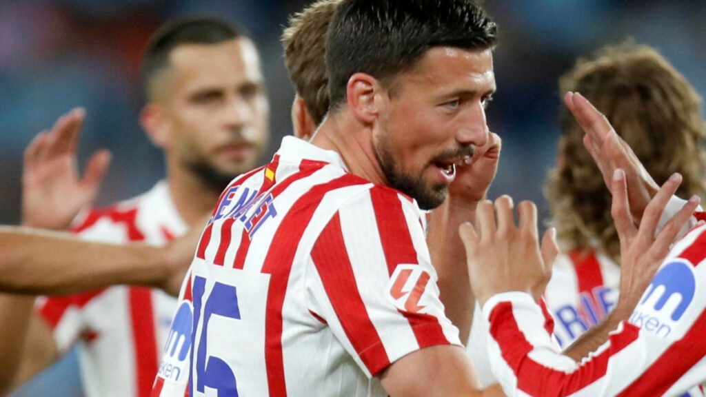 ¡Increíble! Lenglet deja al Atlético con 10 ¡en la primera parte!