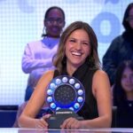 Aire de fiesta al escuchar cantar a Ana Ruiz en Pasapalabra: ¡Un musical ya!