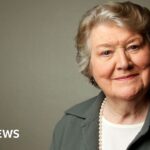 La vida de la magníficamente snob ‘Hyacinth Bucket’: ¡Descúbrelo!