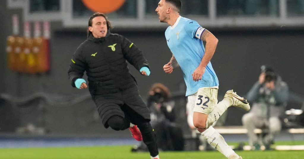 ¡Cataldi y su penalti en el tiempo de descuento dan la victoria a Lazio!