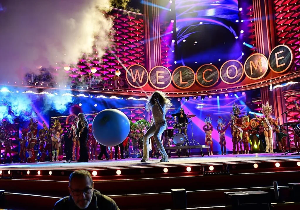 Pantallas y mensajes reivindicativos: ¡Descubre lo mejor y lo peor de la gala drag!